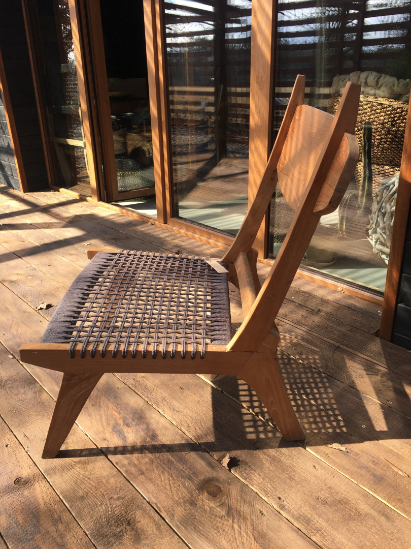 Fotel z drewna tekowego