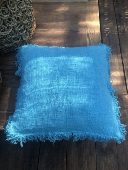Poduszka z surowej bawełny z frędzlami, niebieska, boho
