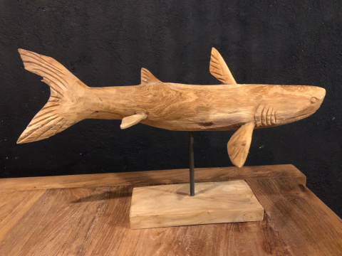 Rzeźba ryby w drewnie tekowym 03